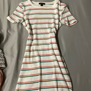 Fitted body on dress